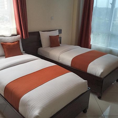 Claire De Lune Moonlight Hotel Nakuru Exterior foto