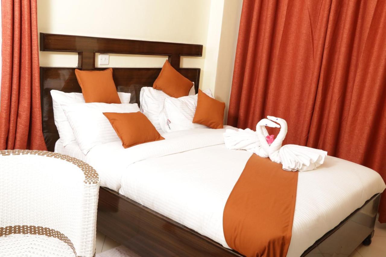 Claire De Lune Moonlight Hotel Nakuru Exterior foto