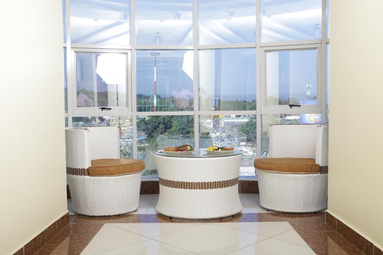 Claire De Lune Moonlight Hotel Nakuru Exterior foto